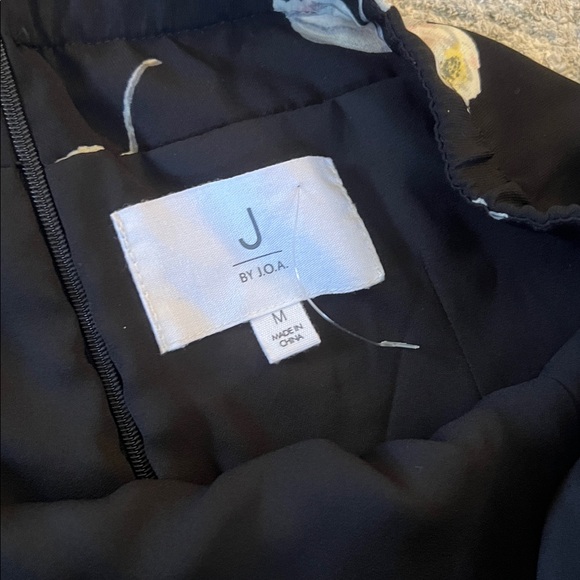 J by J.O.A. Off shoulder sun dress - Picture 4 of 6